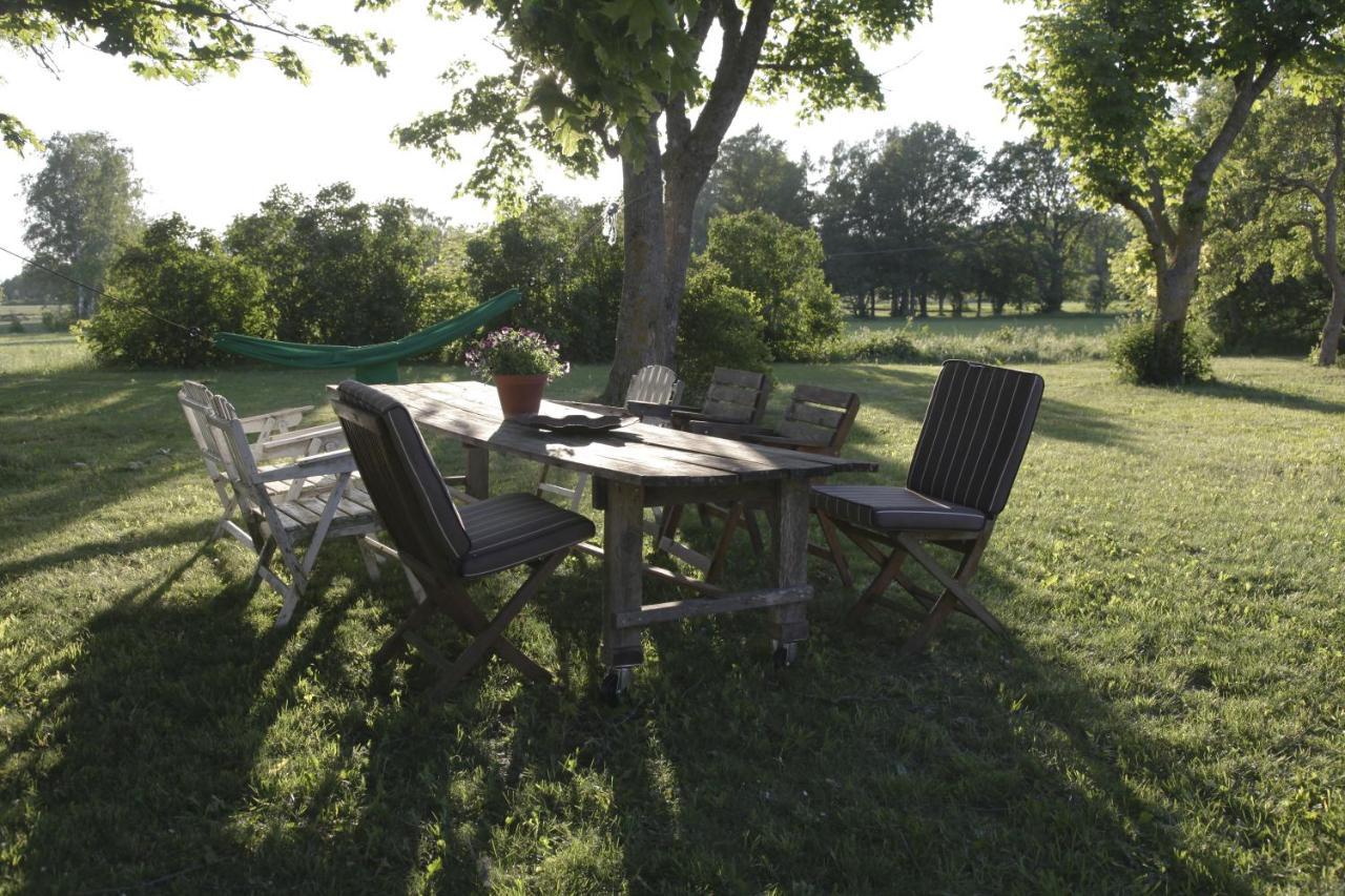 Stora Mellings Gard Bed & Breakfast Klintehamn Dış mekan fotoğraf